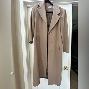 Wool Trench coat